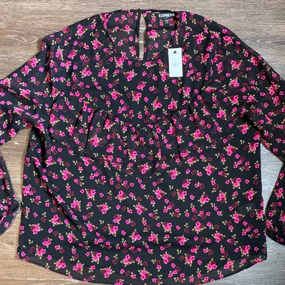 Express Sheer Black Top with Pink Flowers NWT - L - Picture 3 of 6